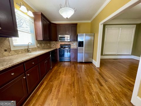 Tiny photo for 715 Avenue A NE, Rome, GA 30165 (MLS # 10626874)