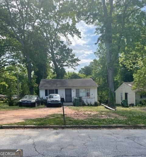 1762 Hadlock ST SW Atlanta GA 30311