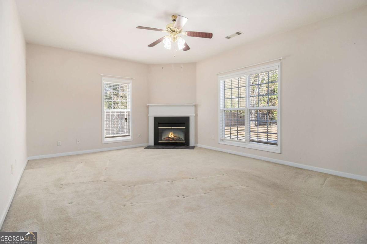 1814 Deer Crossing WAY