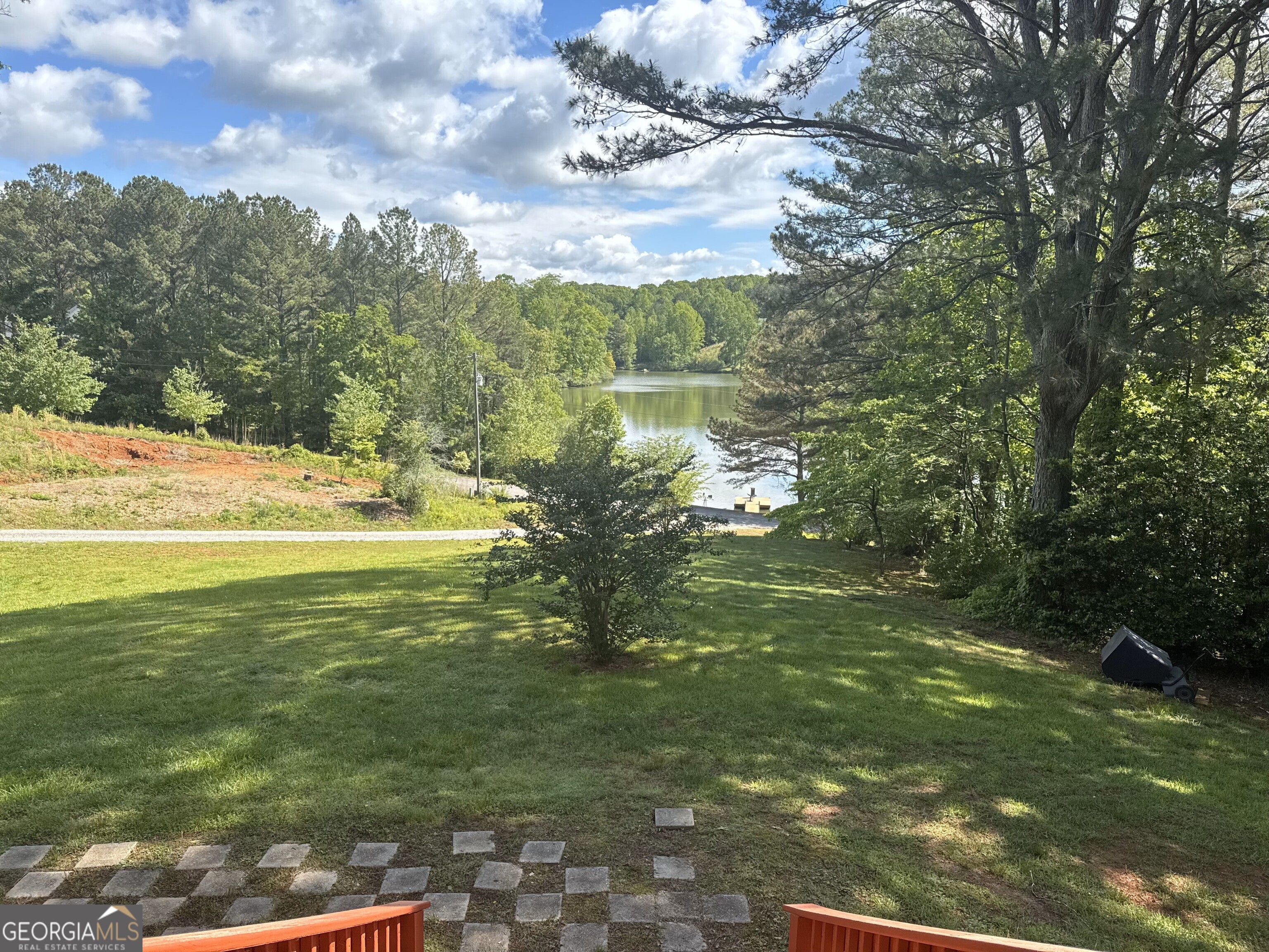 555 Barker Trail RD