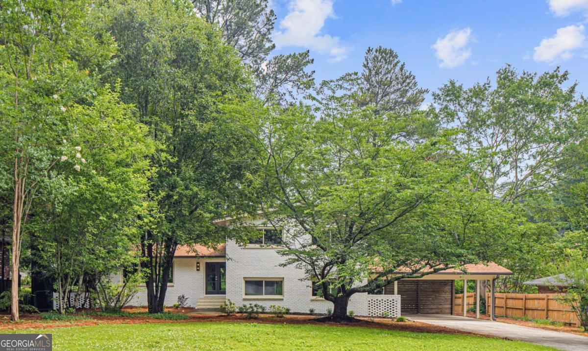 2820 Ponderosa CIR