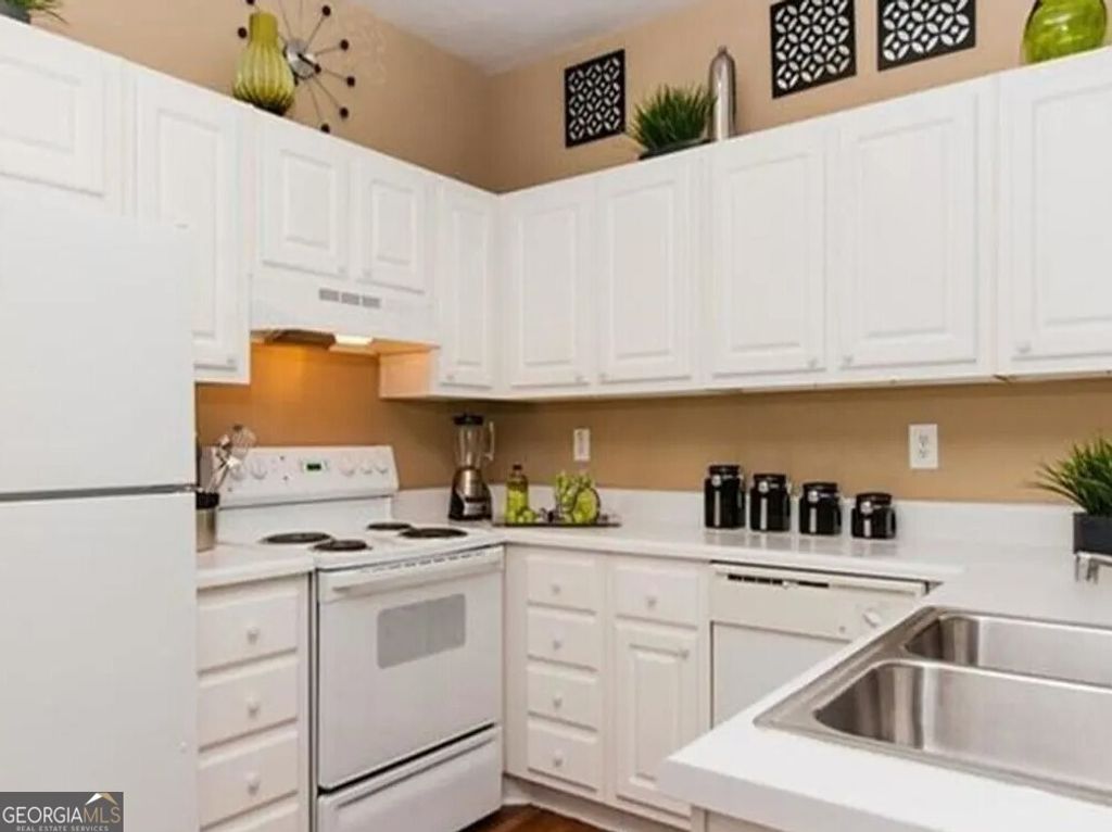 Photo of 1600 Blairs Bridge Road #2302, Lithia Springs, GA 30122 (MLS # 10656704)