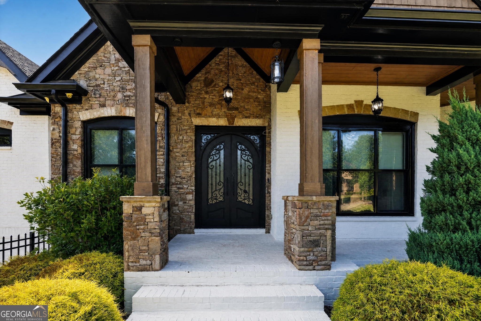 2344 Northern Oak DR