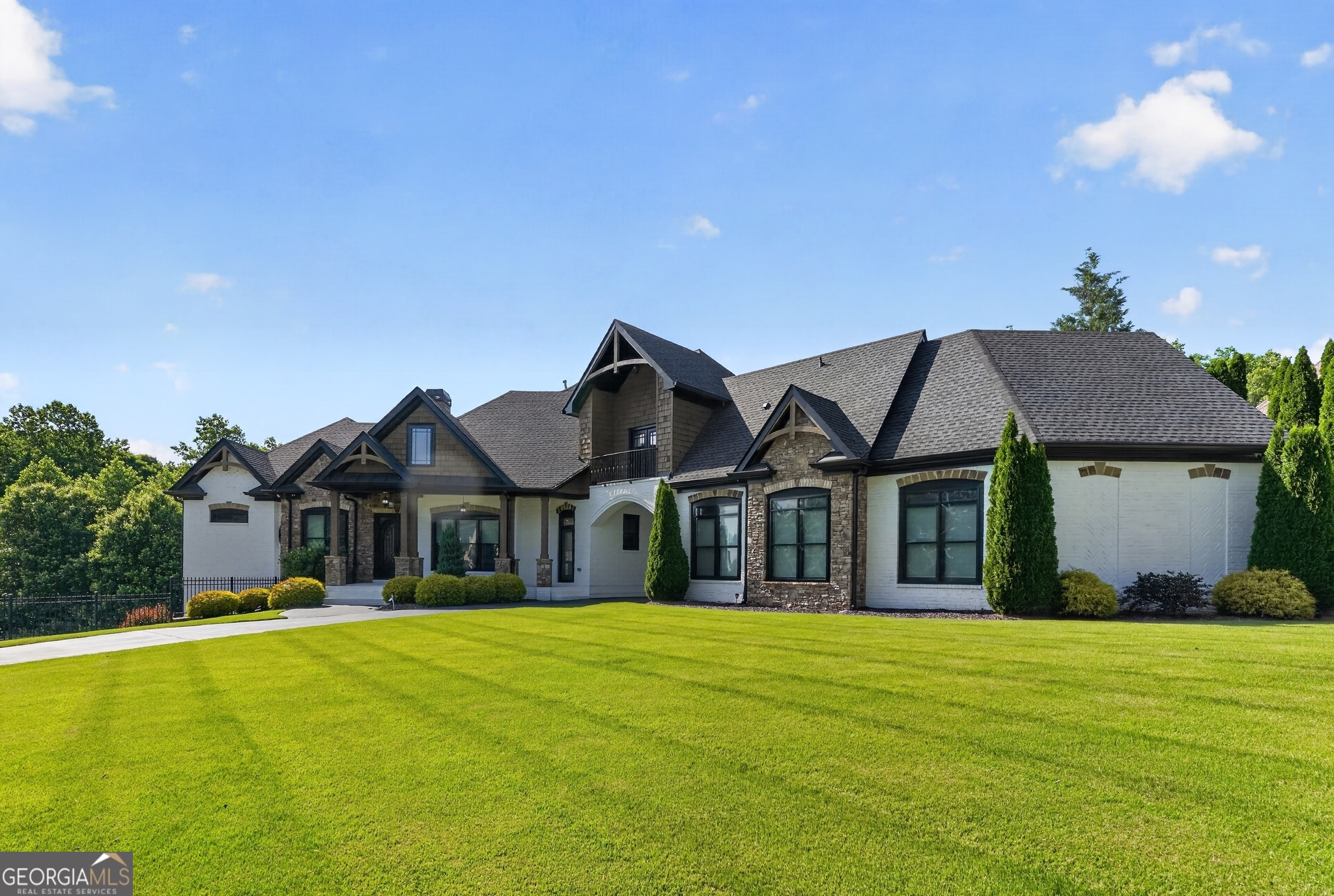 2344 Northern Oak DR