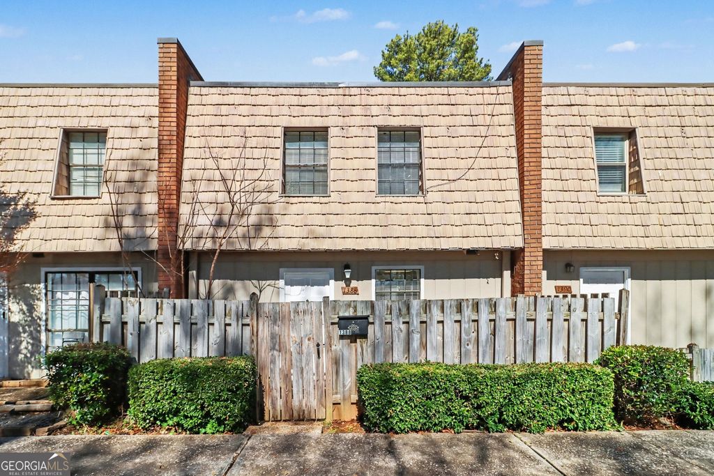 Photo of 1388 Wood Circle Cir S, Morrow, GA 30260 (MLS # 10693300)