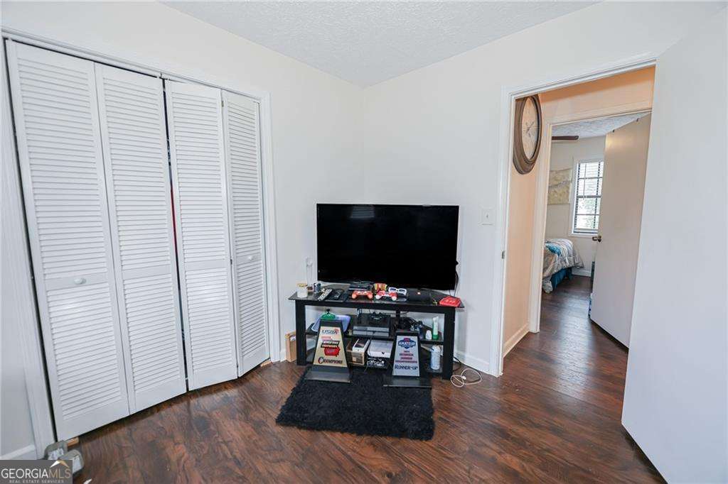 Woodmere - Residential