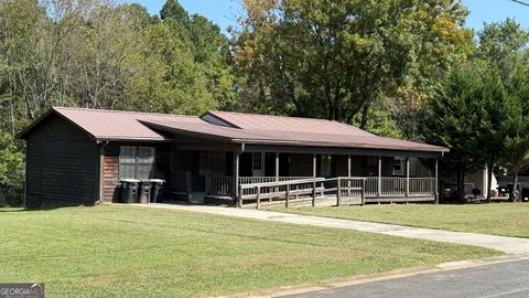 Photo of 233 Longmeadow Drive NW, Rome, GA 30165 (MLS # 10758619)