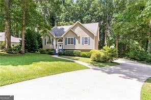 7825 Silversmith CT