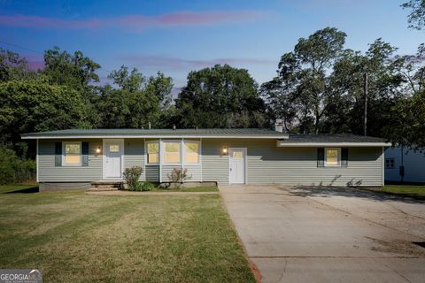 309 Lagrange ST Grantville GA 30220