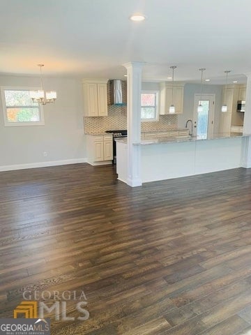 Photo of 3102 Edgewater Drive, Gainesville, GA 30501 (MLS # 10794953)