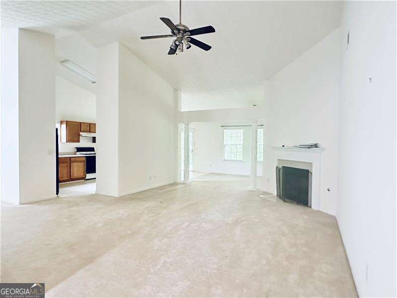 6214 Treeridge DR NW