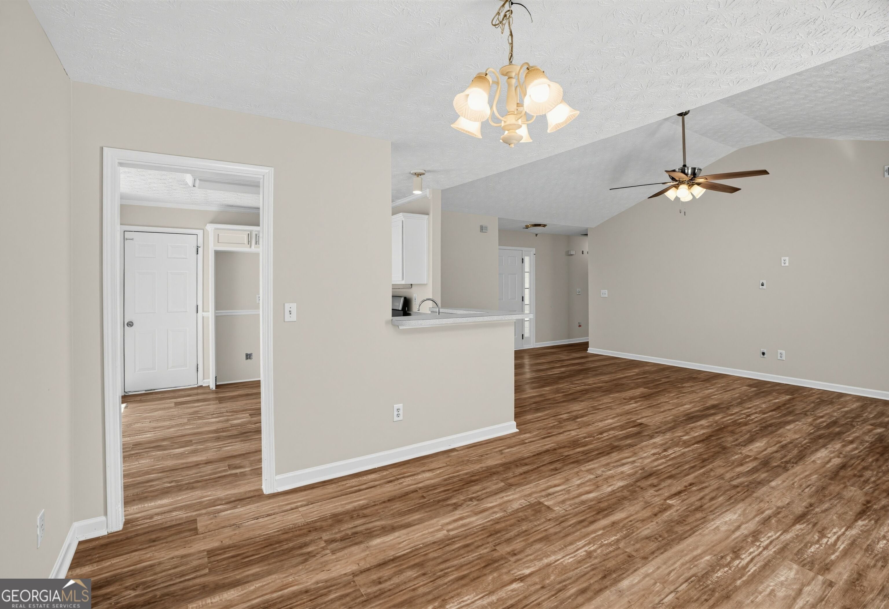 116 Goldleaf DR