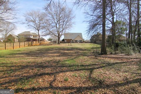 A home in Kathleen