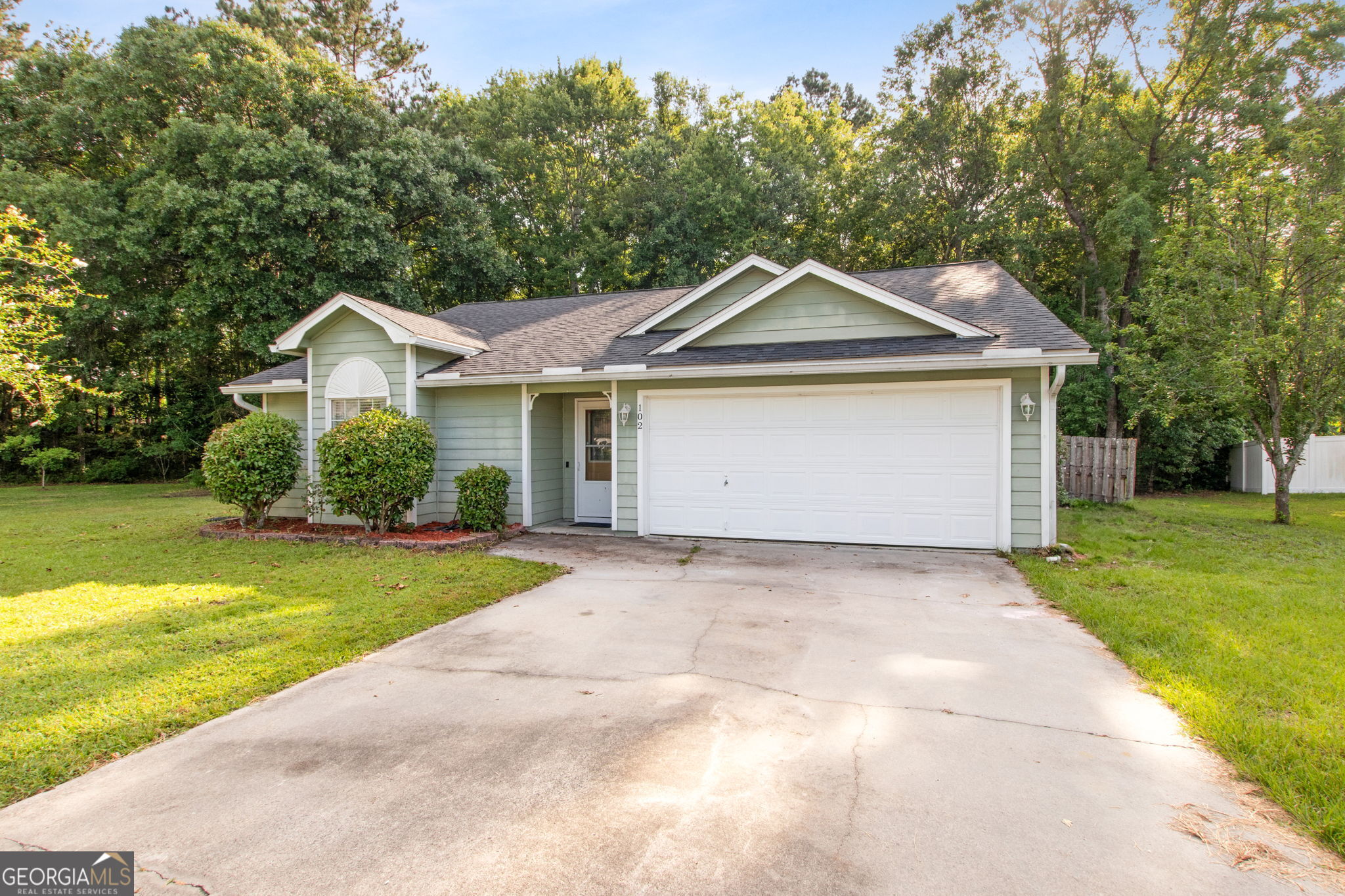 102 Shortleaf CT