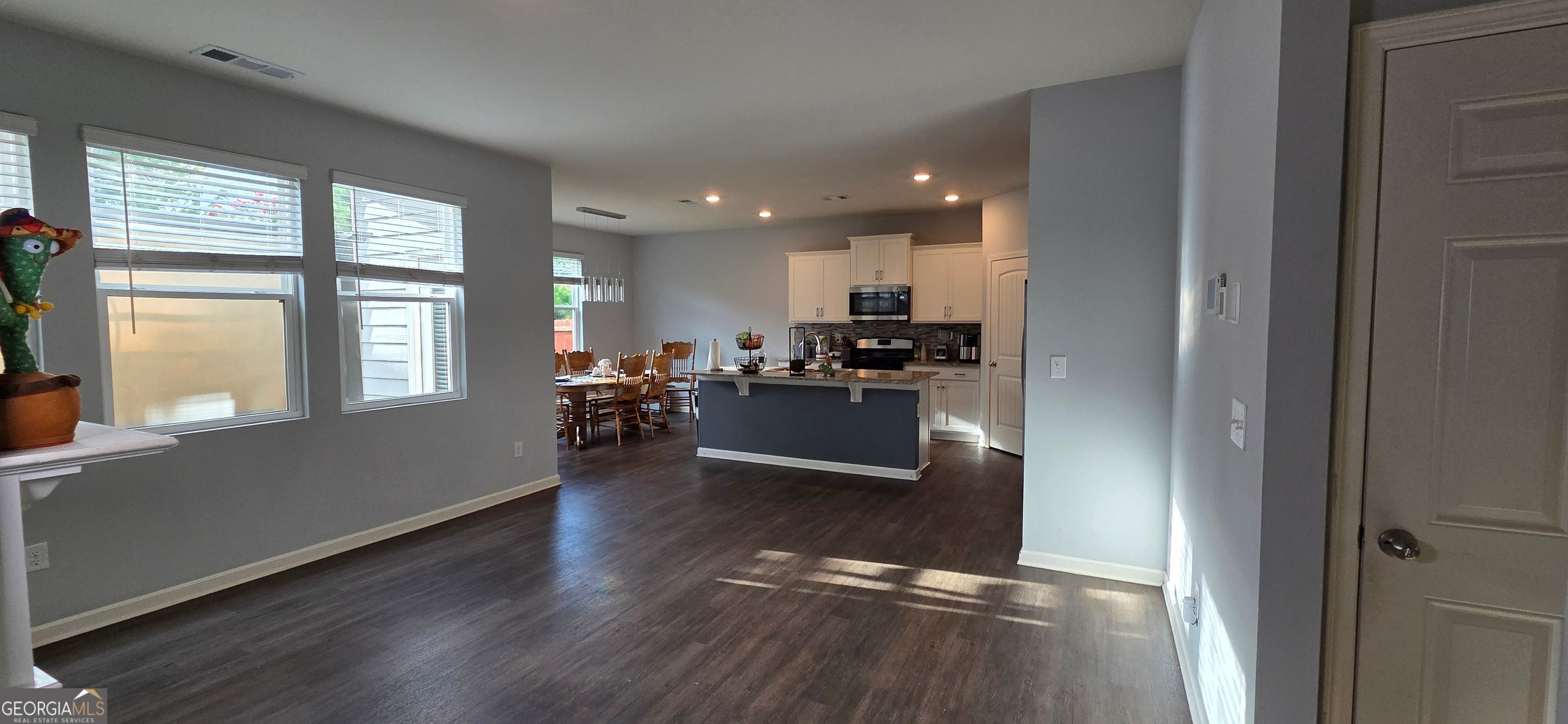 5551 Foxglove WAY