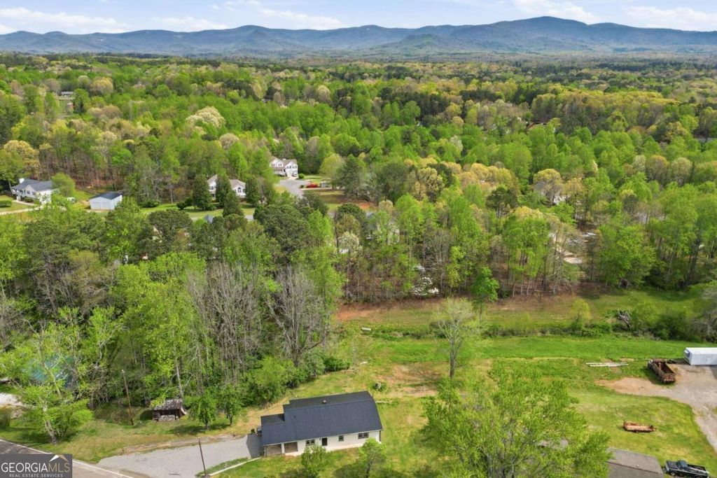 Photo of 3011 Refuge Road, Jasper, GA 30143 (MLS # 10729910)