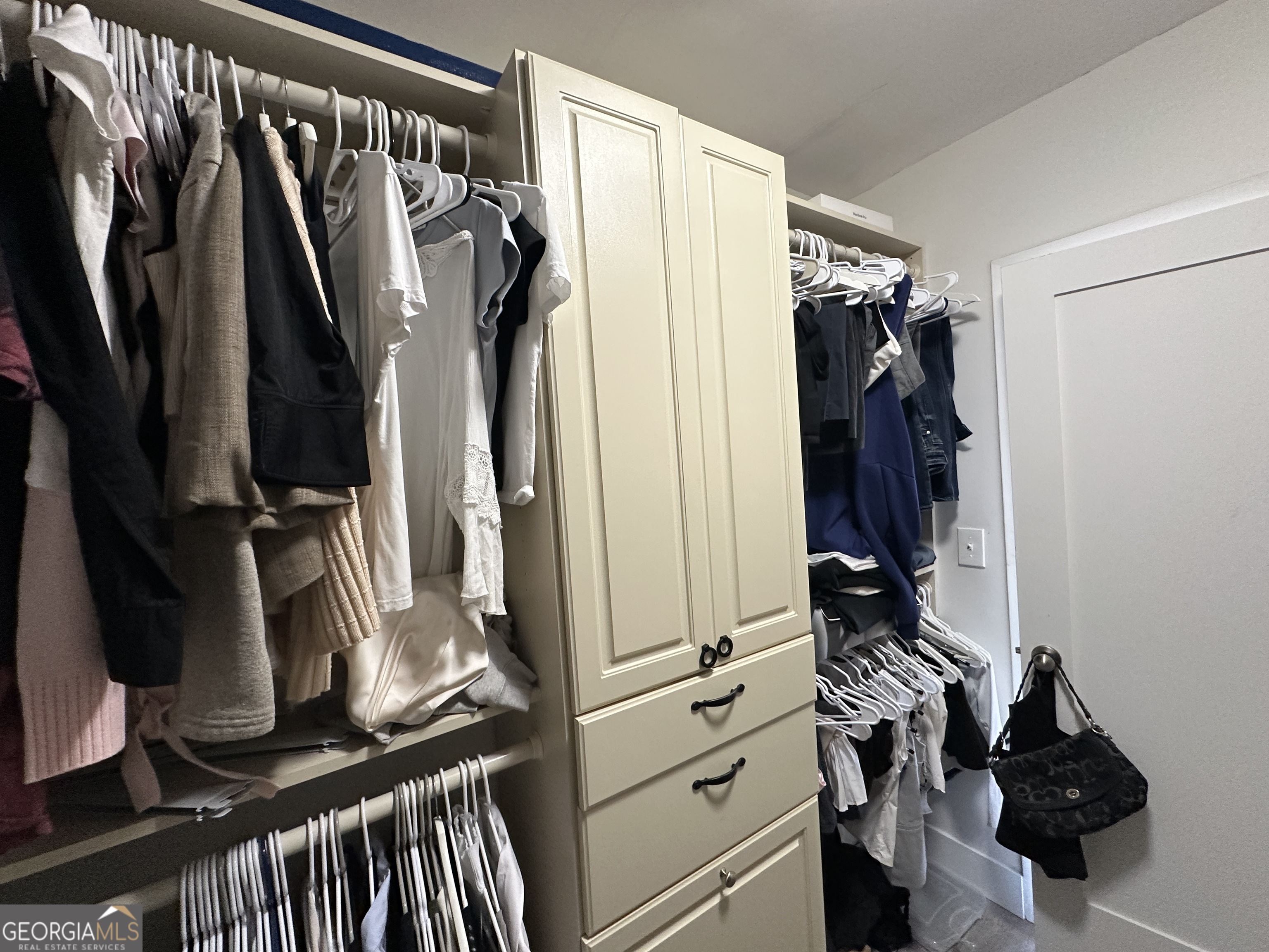 1280 W - Residential