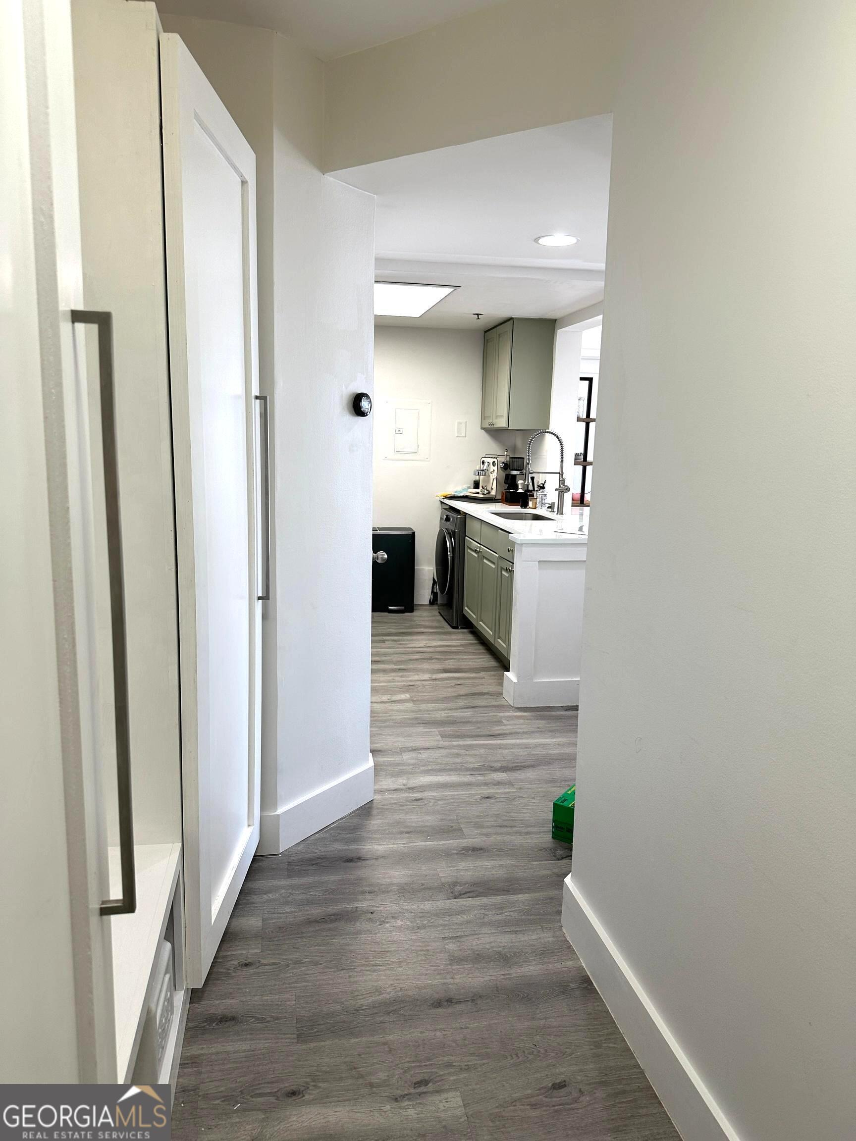 1280 W - Residential
