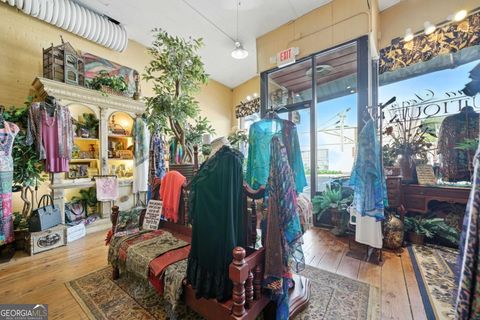 52 N Main ST Ellijay GA 30540