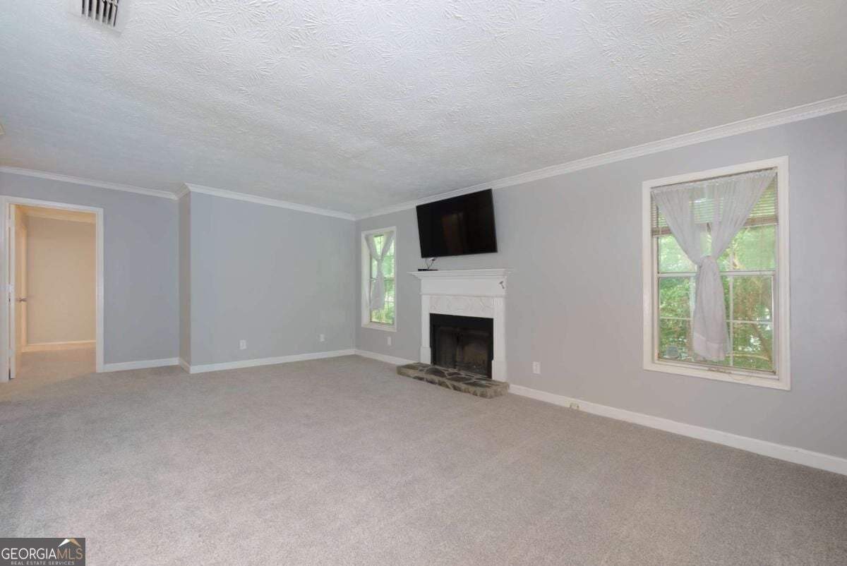 1003 Country Park DR SE 1003
