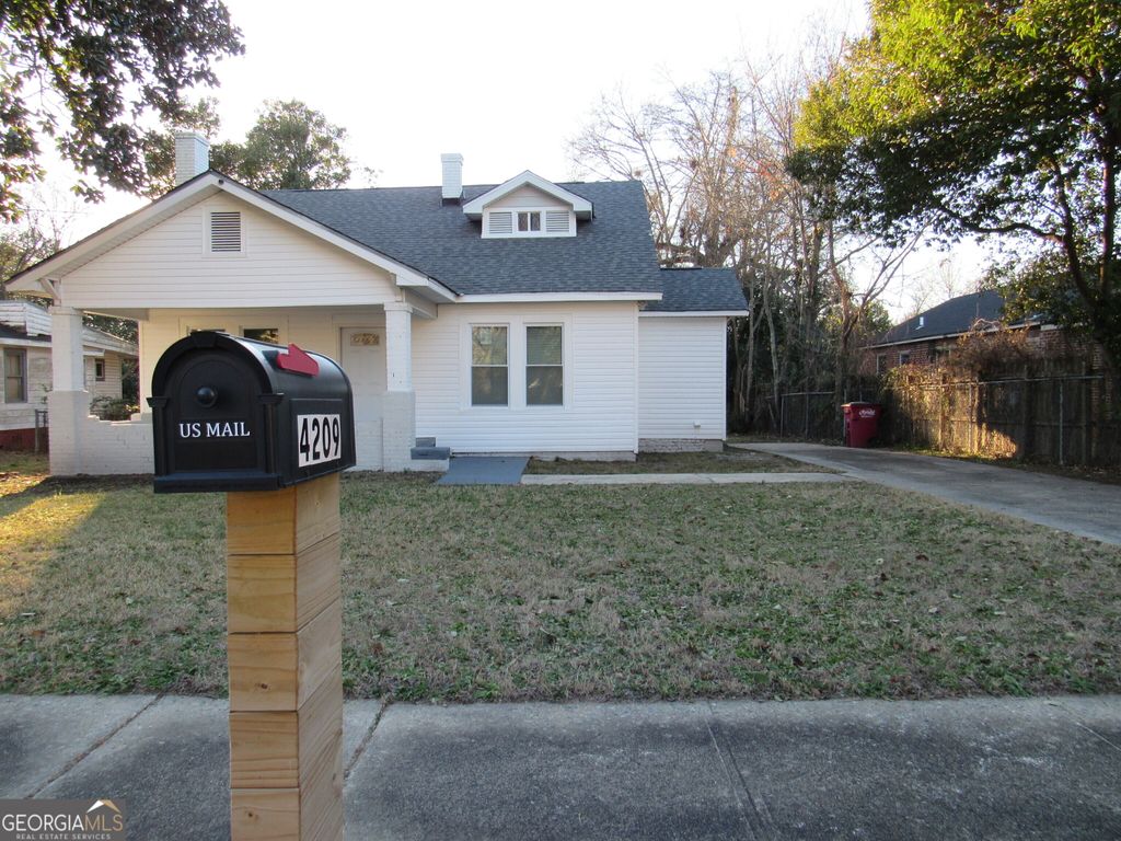 Photo of 4209 Capitol Avenue, Macon, GA 31206 (MLS # 10687646)