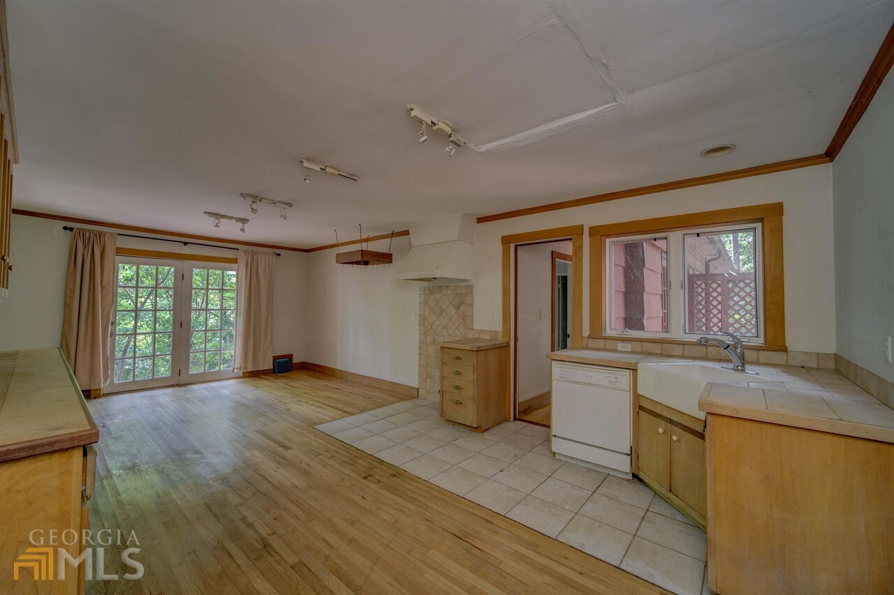 Mountain Oak Ph 06 - Residential