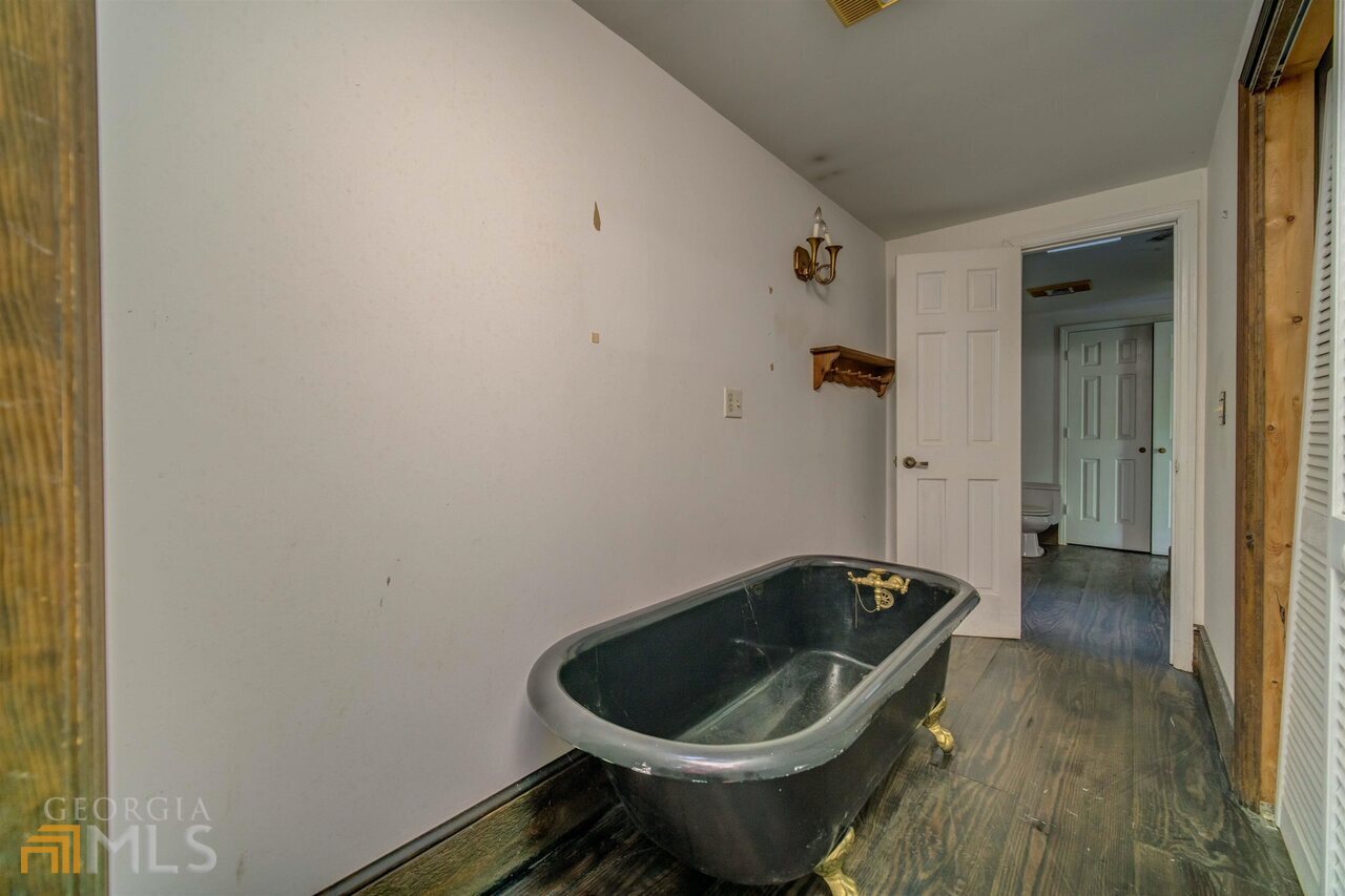 Mountain Oak Ph 06 - Residential