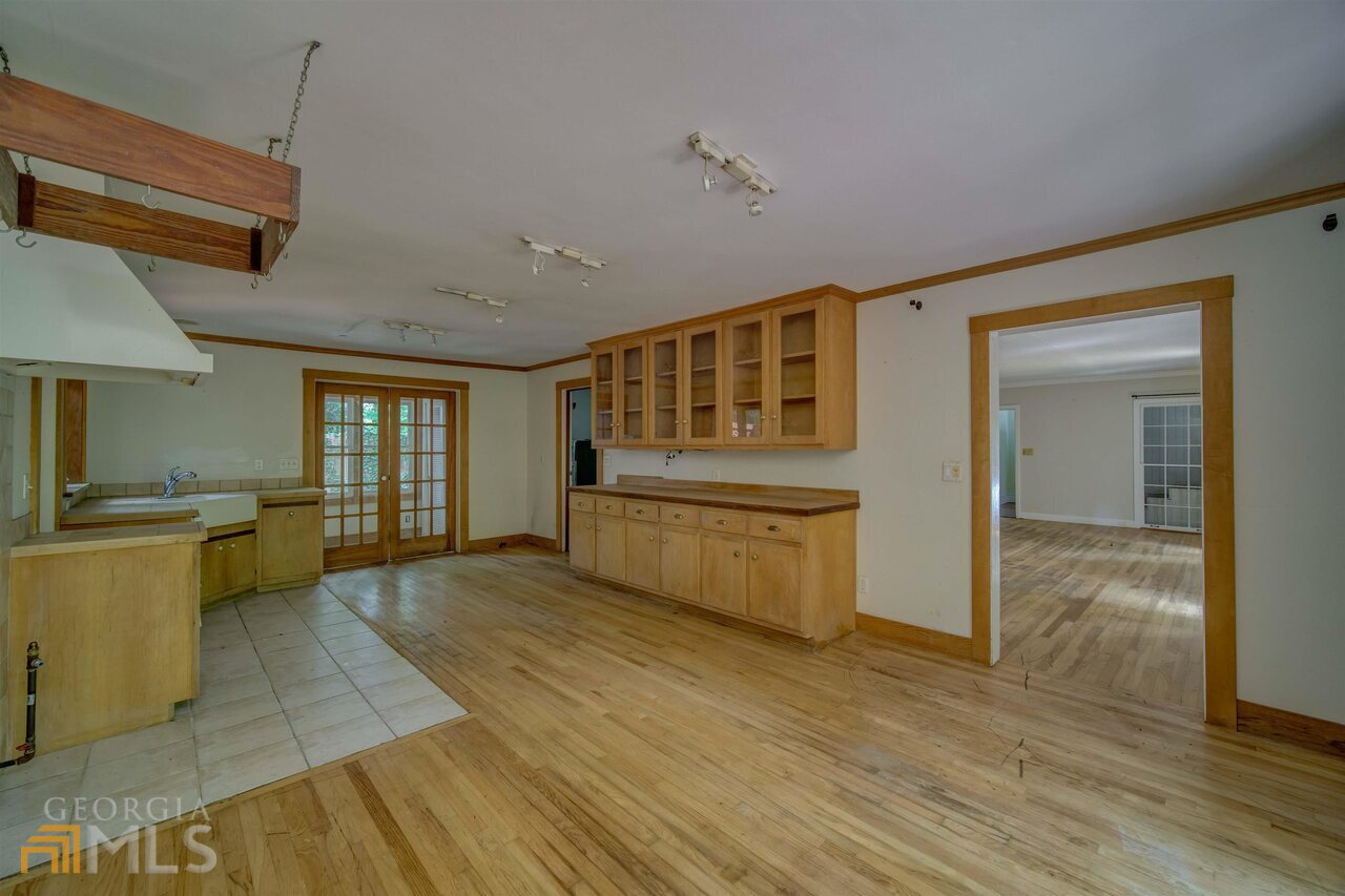 Mountain Oak Ph 06 - Residential