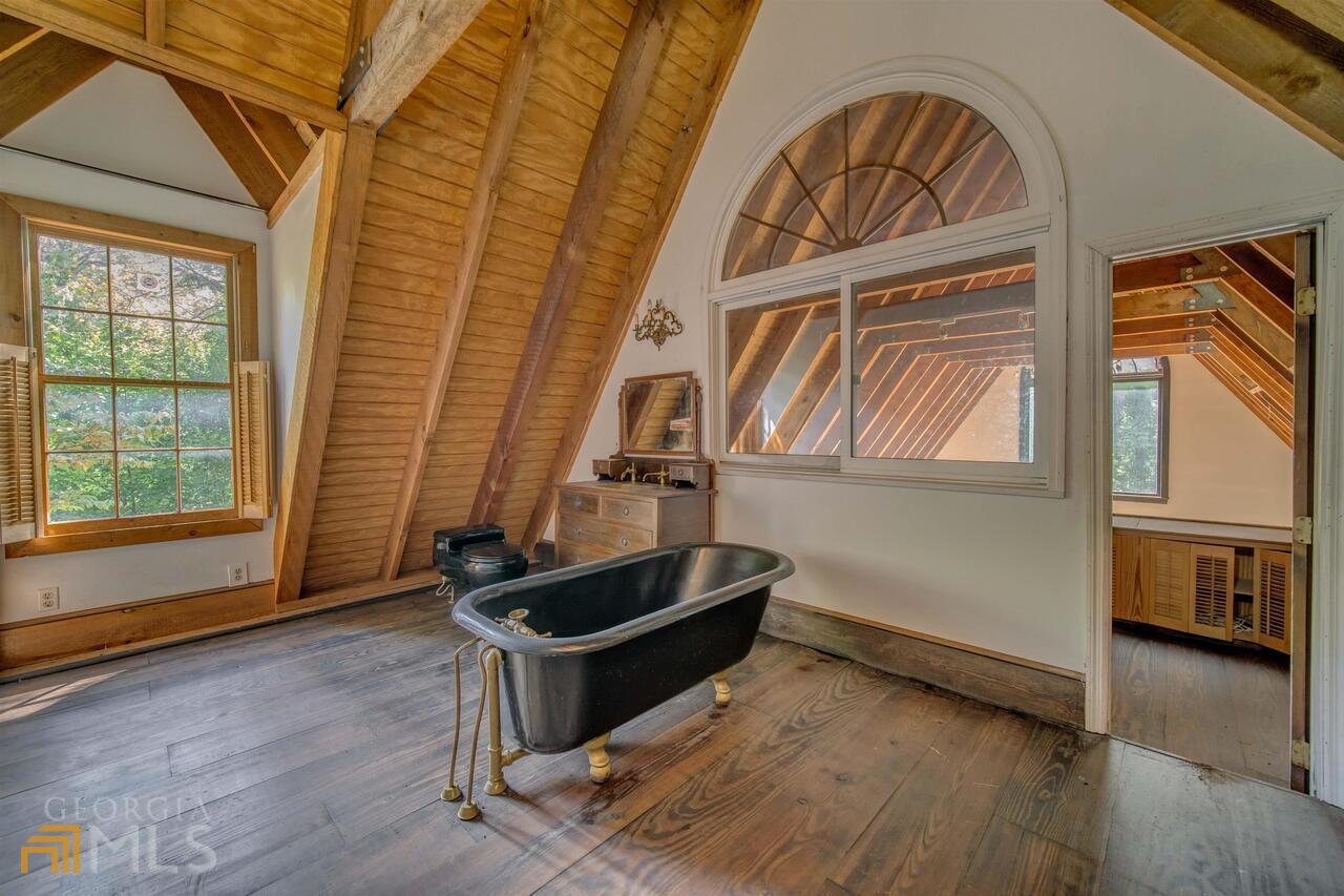 Mountain Oak Ph 06 - Residential