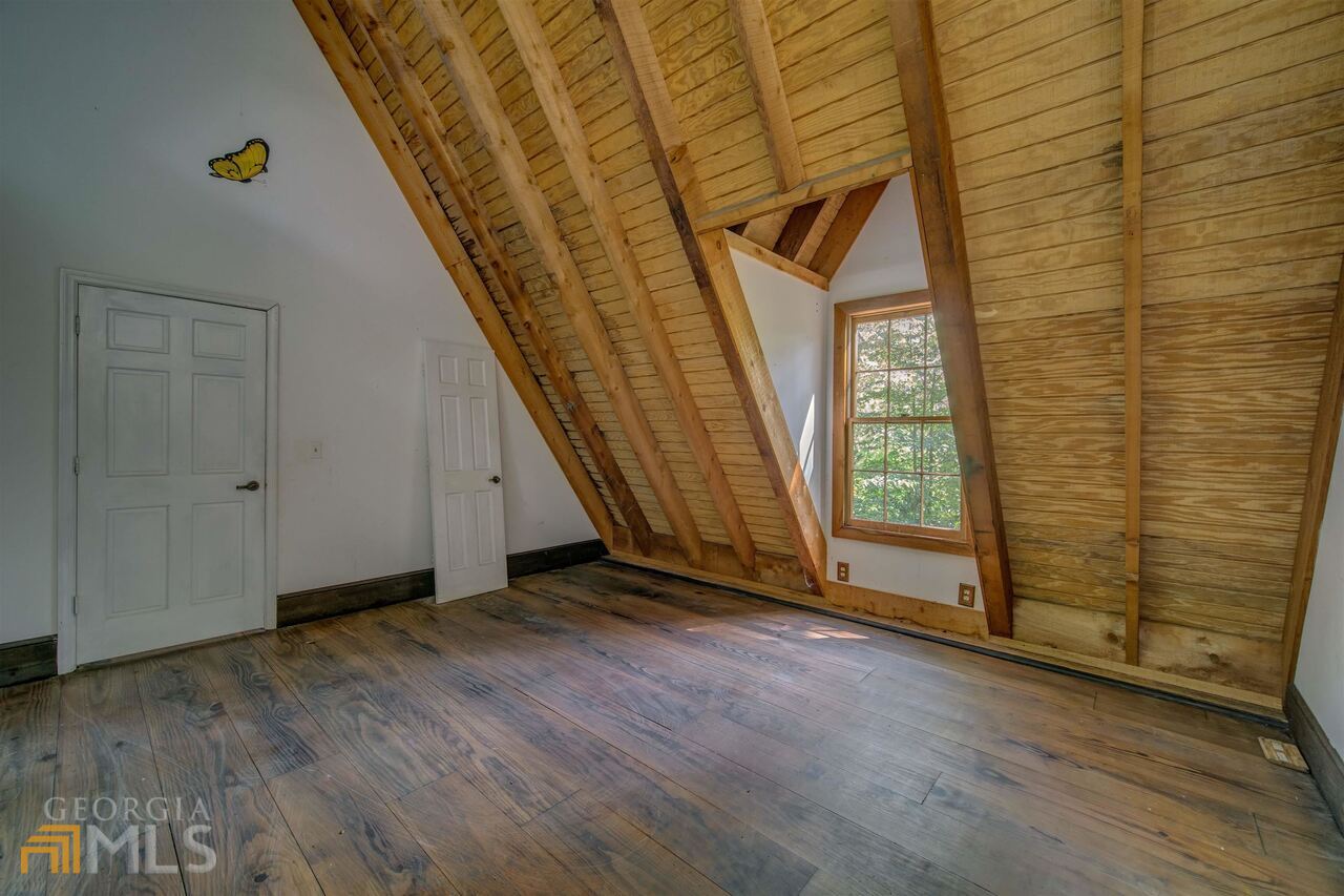 Mountain Oak Ph 06 - Residential