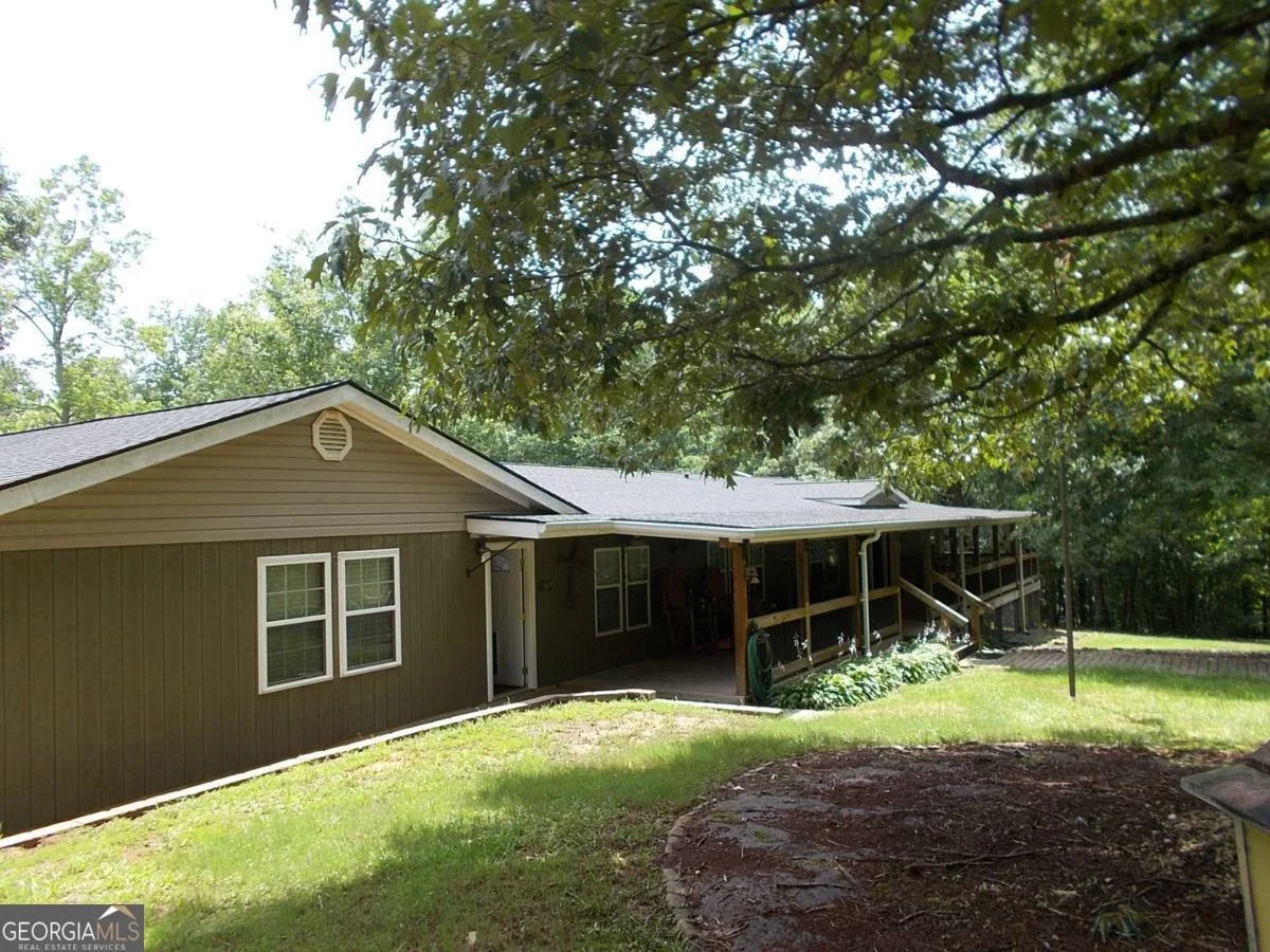 416 Old Jones Road, Whitesburg, GA, 30185