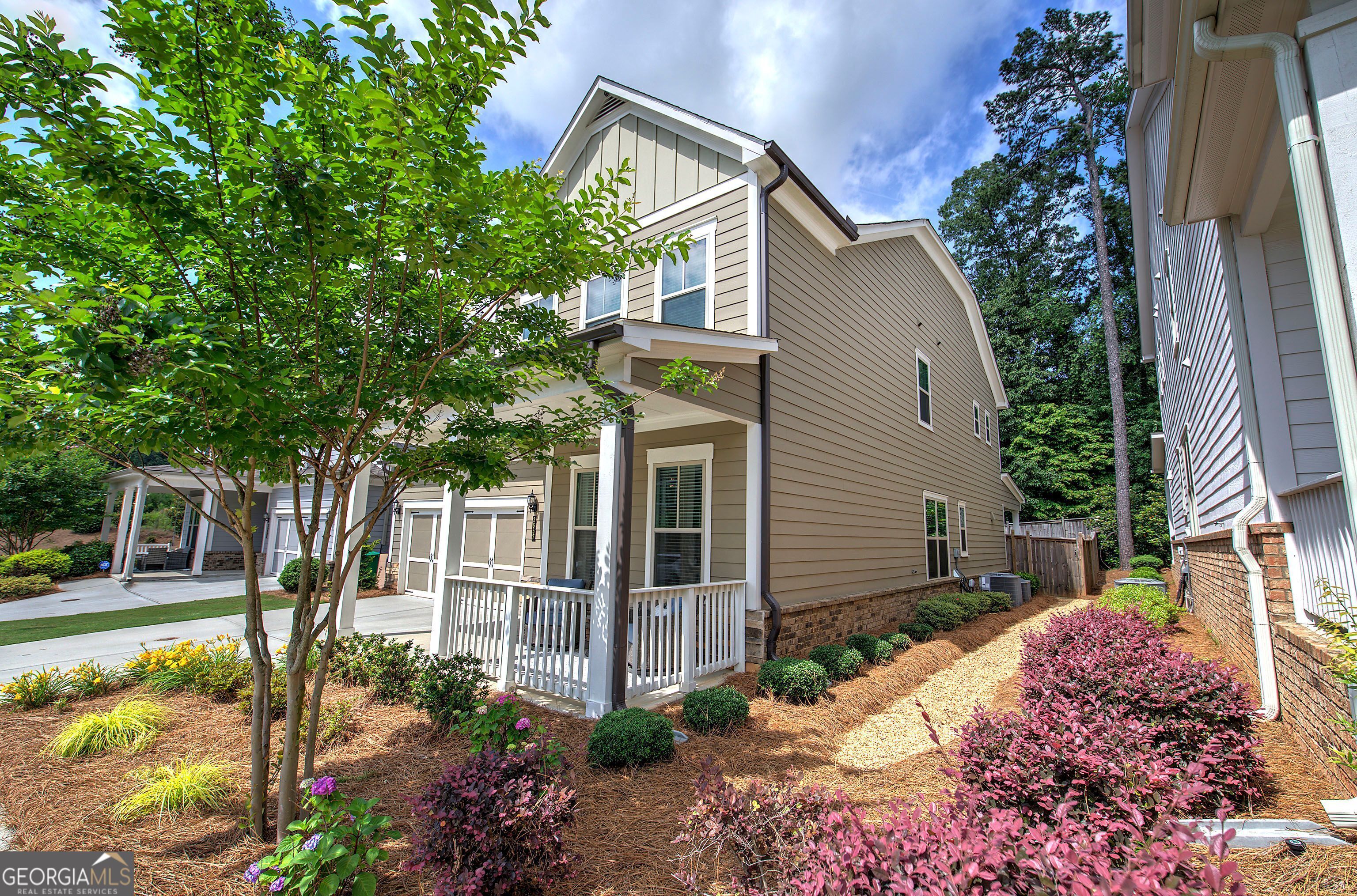 2657 Cedar Pine WAY