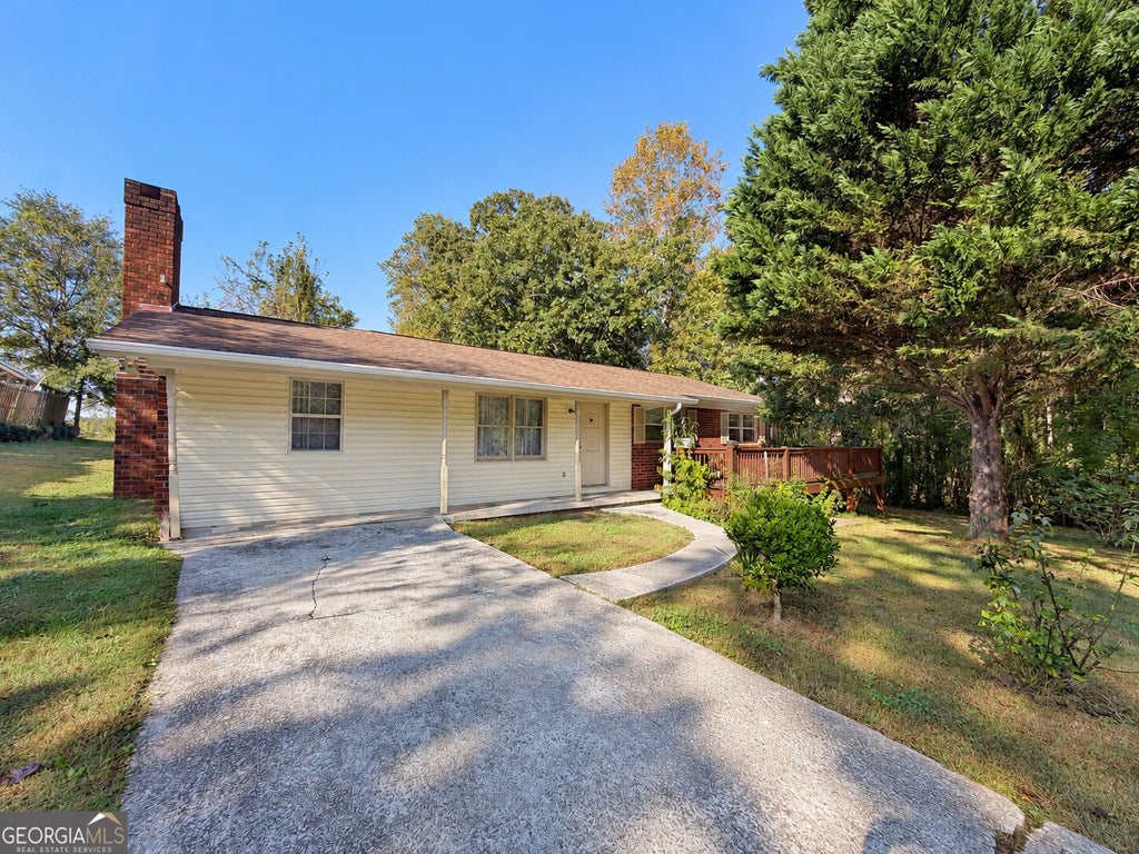 Photo of 257 Linda Way, Cornelia, GA 30531 (MLS # 10875728)