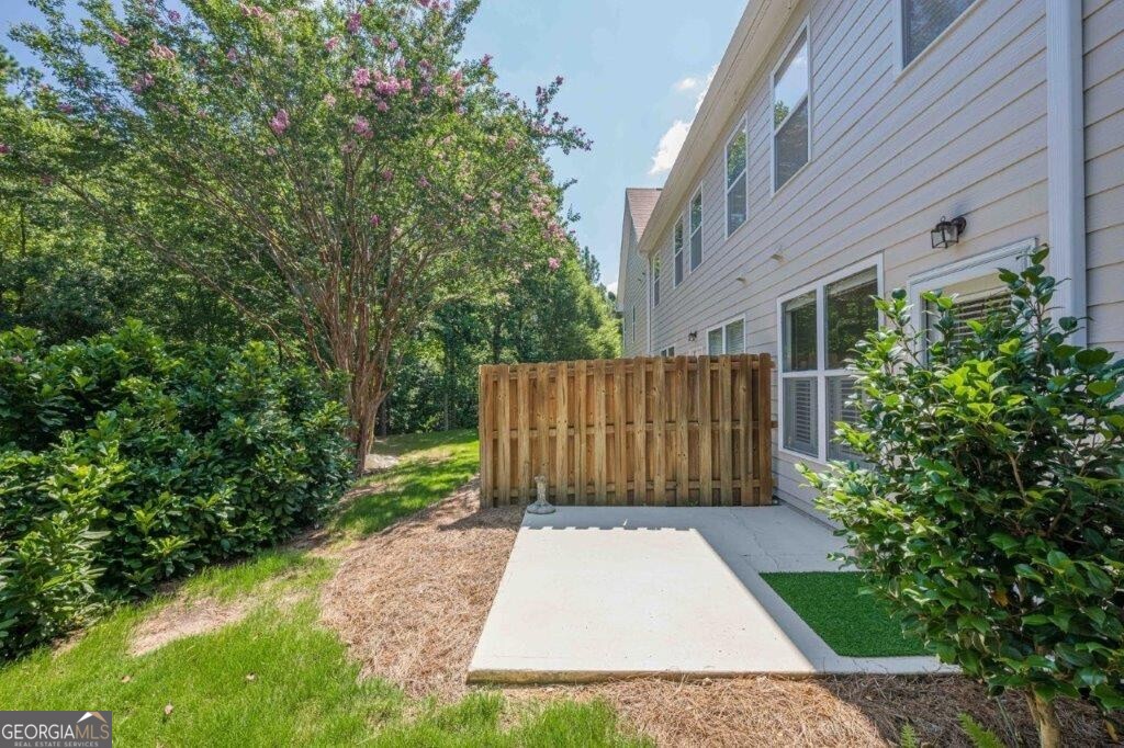 353 Grayson WAY