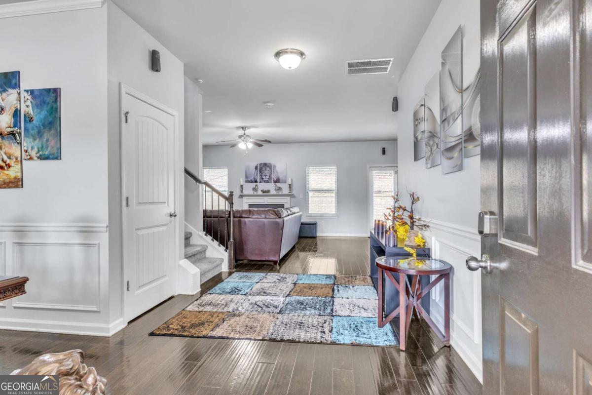 87 Wedge Wood WAY