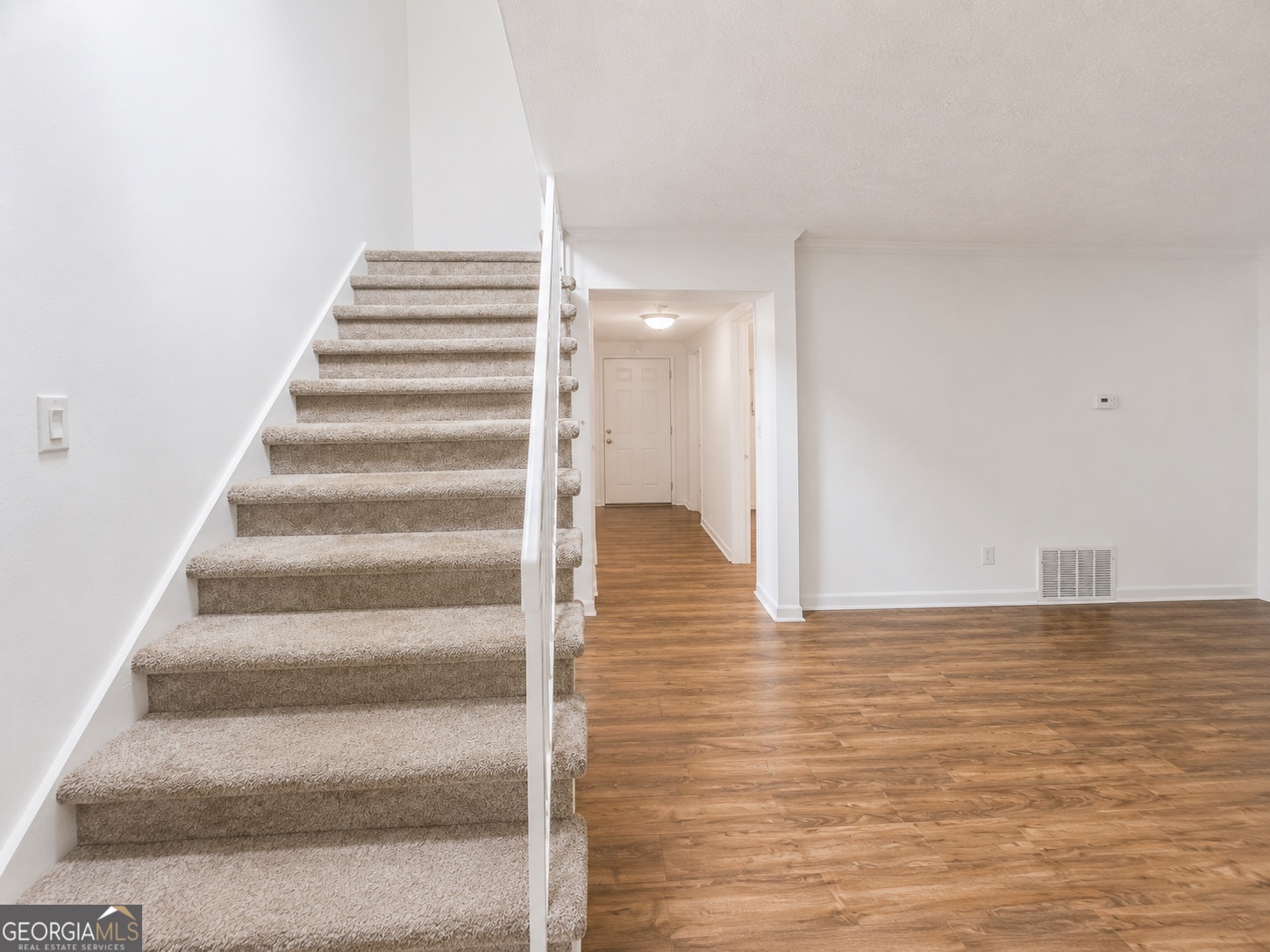 1010 Sexton DR 10