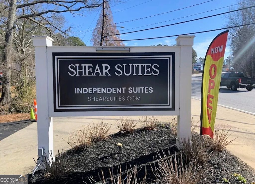 Photo of 216 E Memorial Drive, Dallas, GA 30132 (MLS # 10705718)