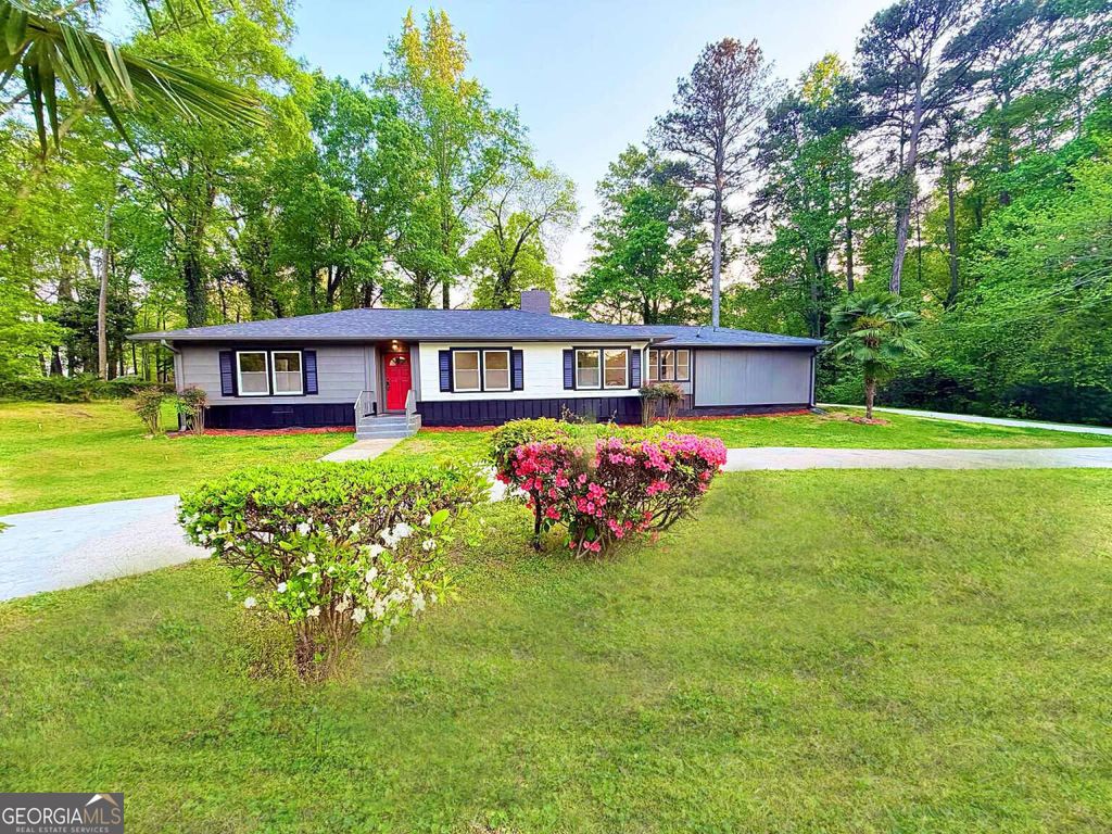 Photo of 4439 Gregory Road, Decatur, GA 30035 (MLS # 10730315)