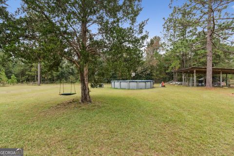 A home in Folkston