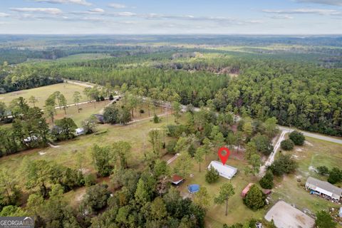 A home in Folkston