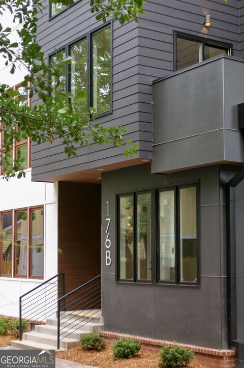176 Sampson ST NE B Atlanta GA 30312