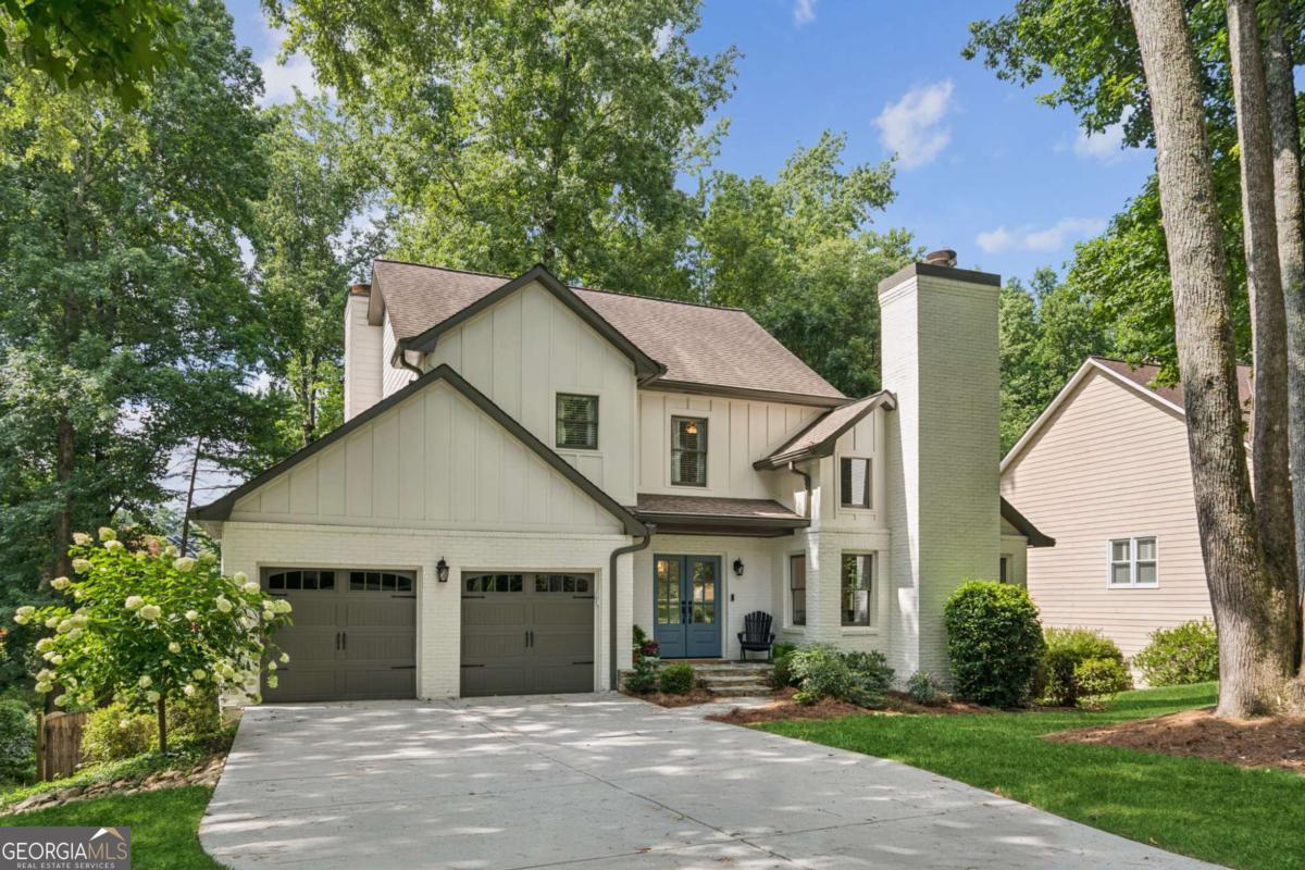 1033 Pine Grove DR
