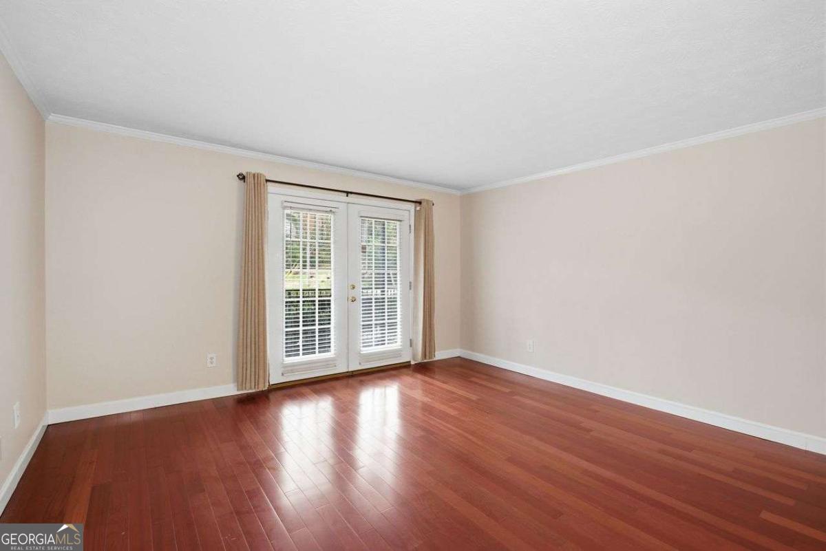 3440 Essex AVE 103