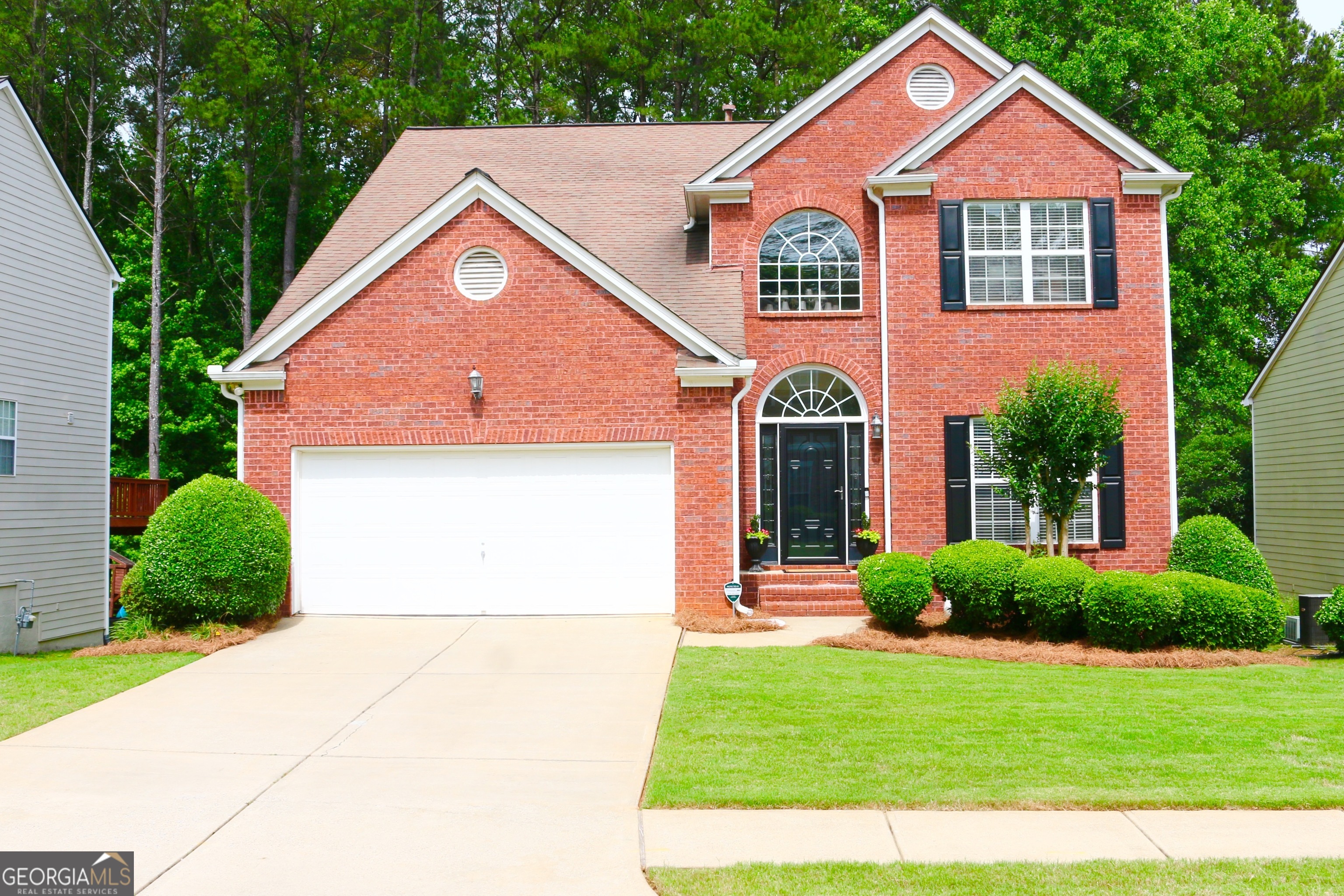 Ivy Manor - Residential
