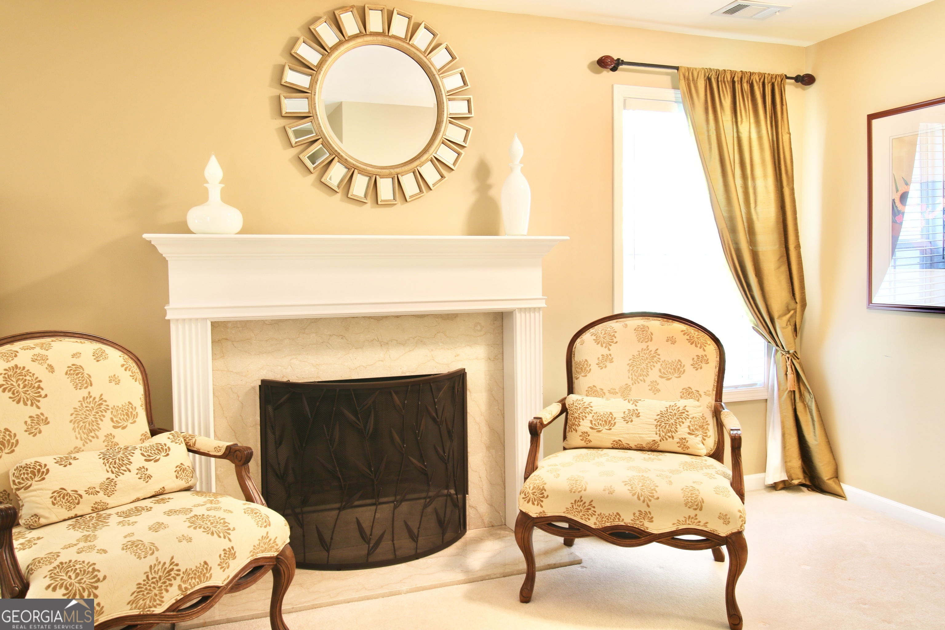 Ivy Manor - Residential