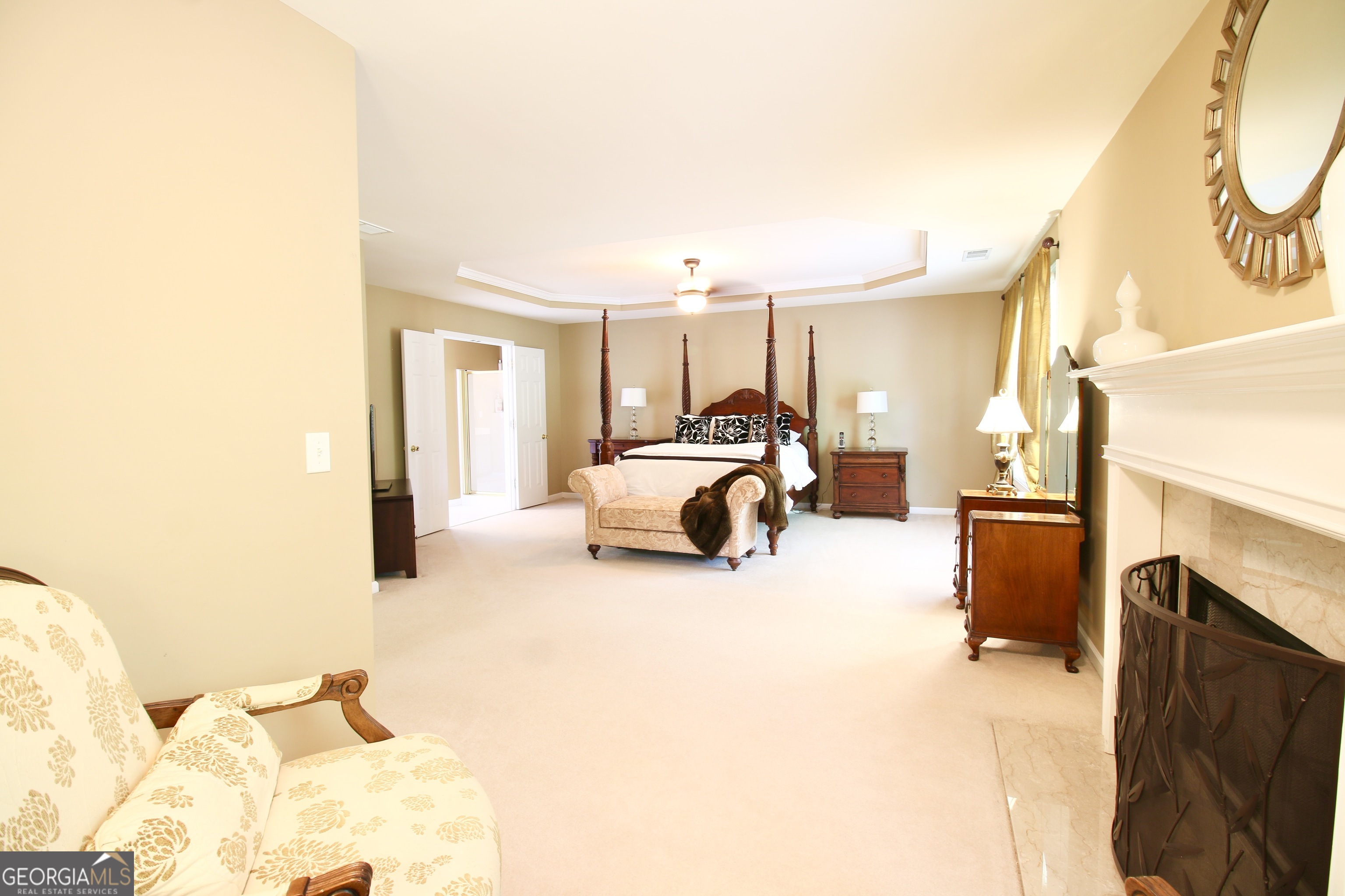 Ivy Manor - Residential