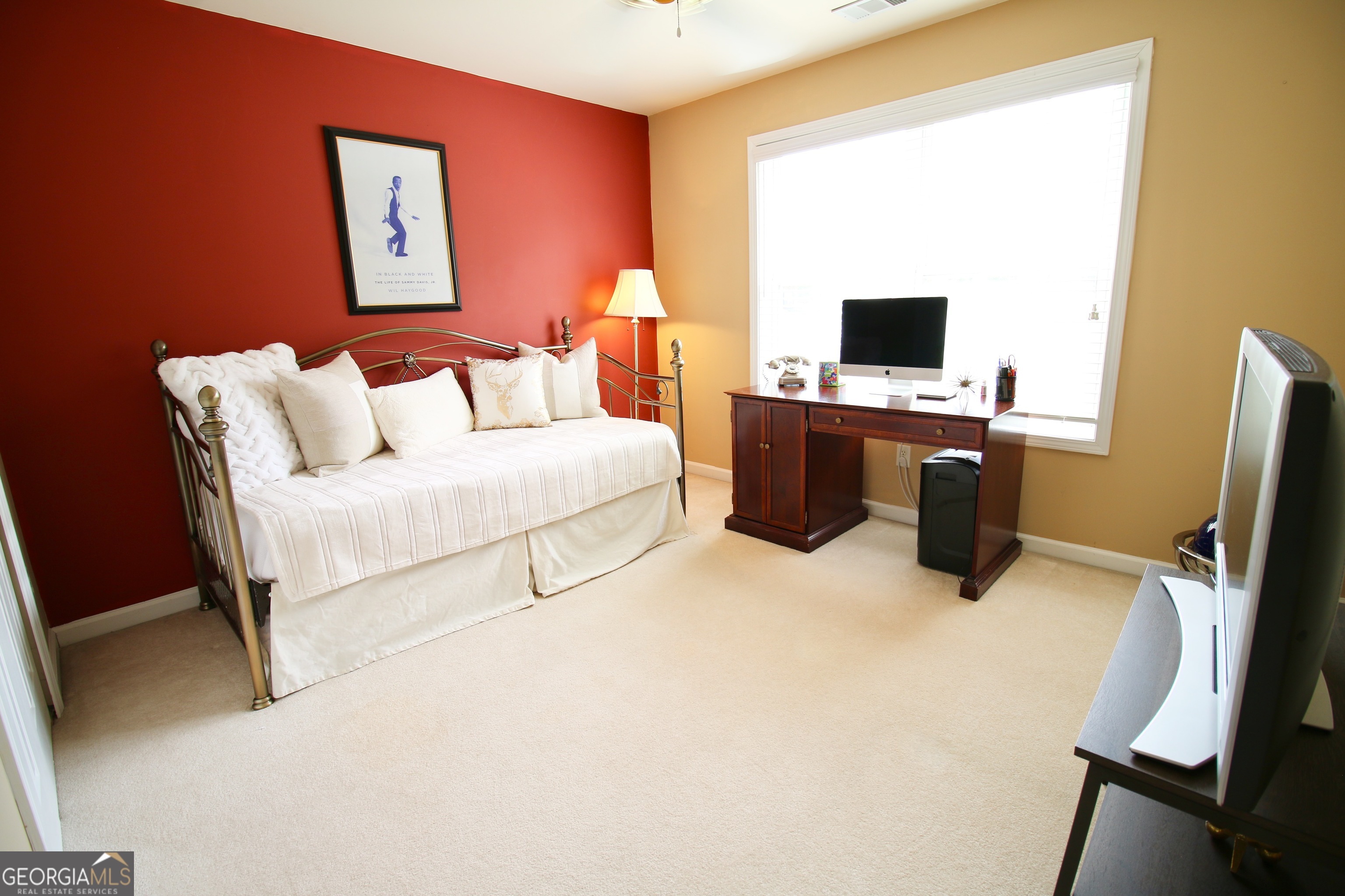 Ivy Manor - Residential