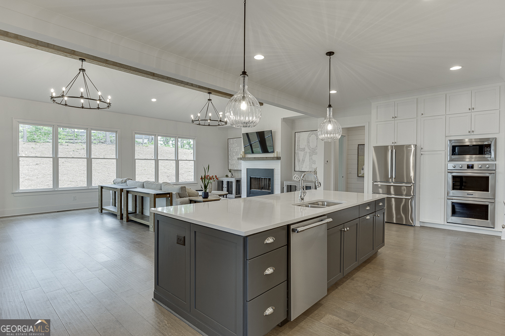 Sterling On The Lake - Residential