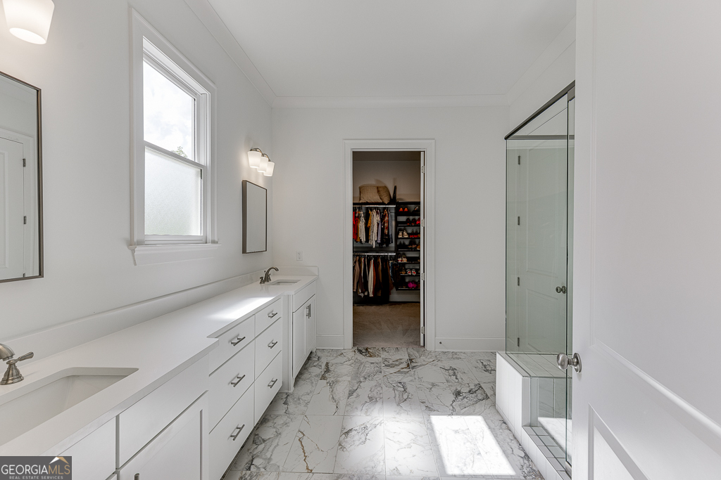 Sterling On The Lake - Residential