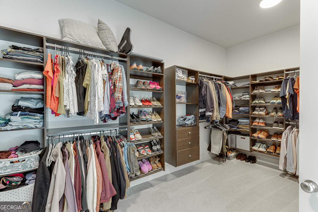 Sterling On The Lake - Residential